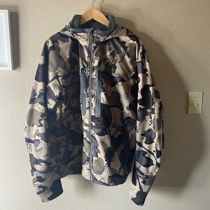 Men’s Killik camo hunting/outdoors jacket